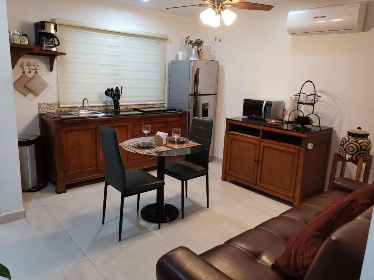 Departamentos Con Alberca Appartement Mazatlán Buitenkant foto